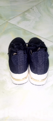 মহিলাদের কেটস